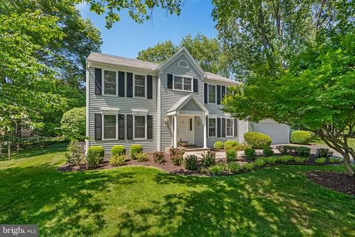 4913 Continental Dr, Olney, MD 20832-2945, United States - Photo 1