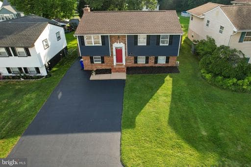 6414 ANDERSON AVENUE - Photo 1