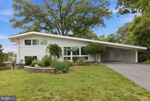 4000 JAVINS DRIVE