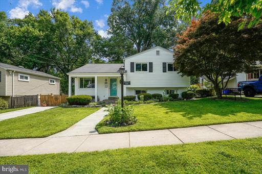 11111 LUND PLACE - Photo 1