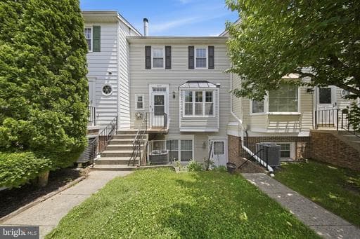 4037 SUMMER HOLLOW COURT - Photo 1