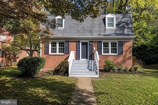 6526 OAKWOOD DRIVE - Photo 1