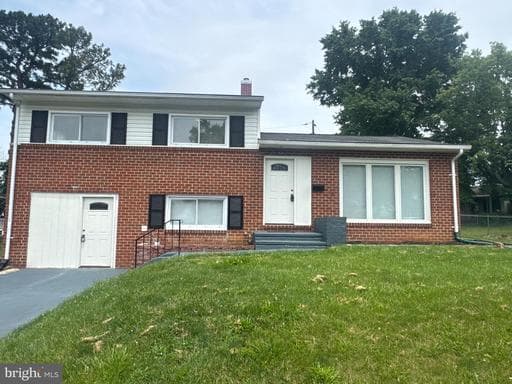 1028 HARTMONT ROAD - Photo 1