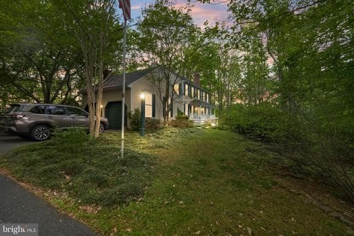 1812 CROSSPOINTE DRIVE - Photo 1