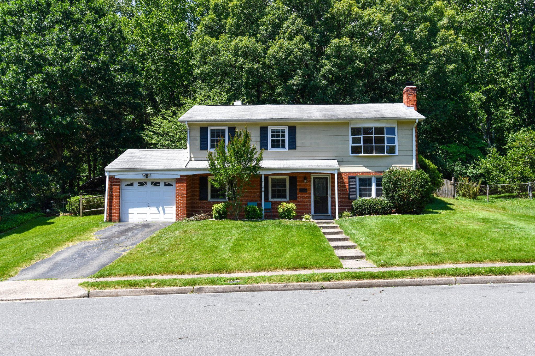14716 Dunbar Ln, Woodbridge, VA 22193-1731, United States