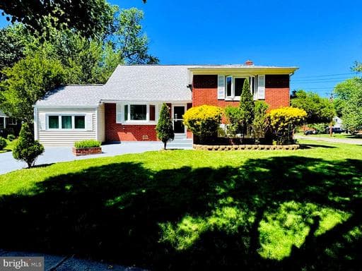 5313 THAYER AVENUE