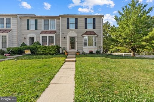 6300 WIMBLEDON COURT - Photo 1