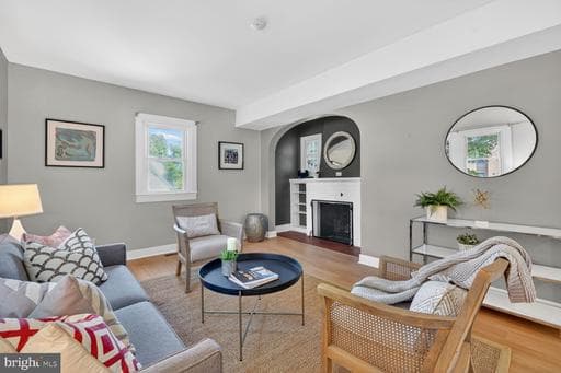 5 MISSOURI AVENUE - Photo 1