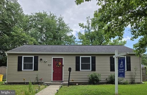 1903 Norwich Rd, Glen Burnie, MD 21061-4317, United States - Photo 1