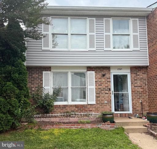 8301 Brockham DR ALEXANDRIA VA 22309