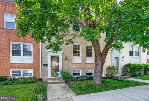 3316 WEBLEY COURT - Photo 1