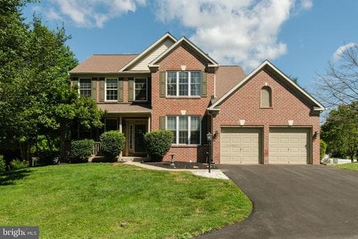 5766 OYSTER BAY DRIVE - Photo 1