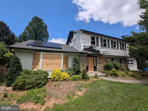 516 MANNAKEE STREET - Photo 1