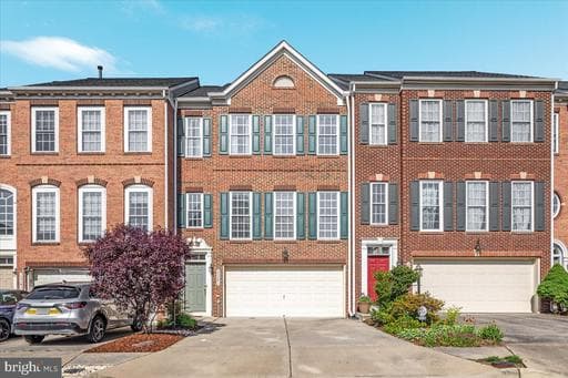25241 DESTINATION SQUARE - Photo 1