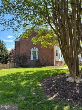 1151 JEFFREY DRIVE - Photo 1