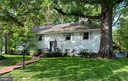1014 POTOMAC LANE
