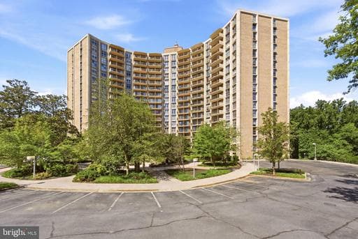 9039 SLIGO CREEK PARKWAY 1210