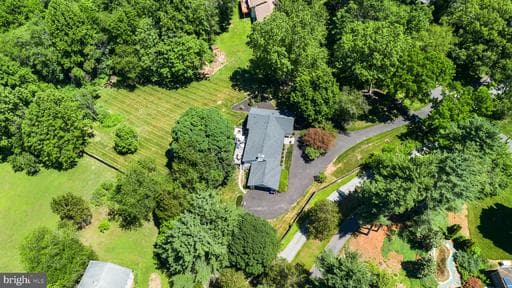 8009 EXODUS DRIVE
