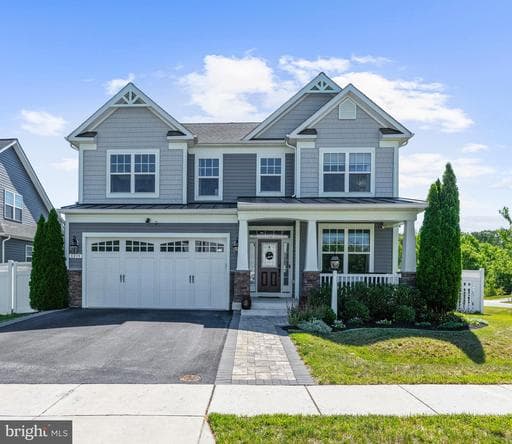 8219 POWERS DRIVE - Photo 1
