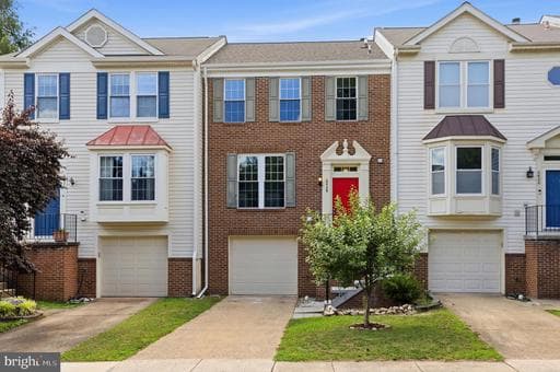 6428 OVERCOAT LANE - Photo 1