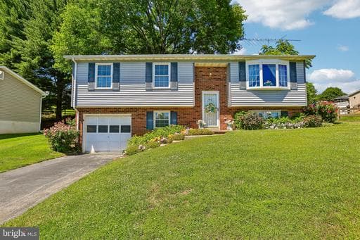 7291 POMMEL DRIVE - Photo 1