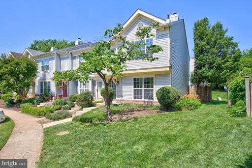 6576 MEDINAH LANE - Photo 1