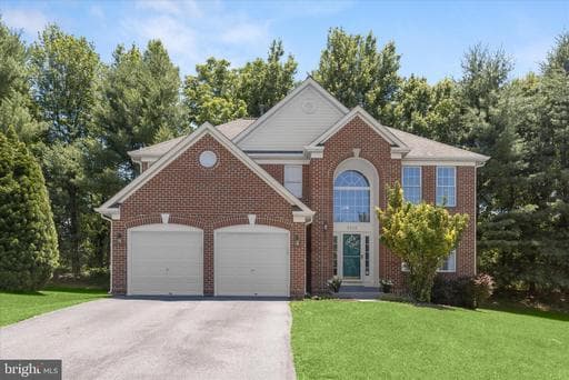 9672 SUSIES WAY - Photo 1