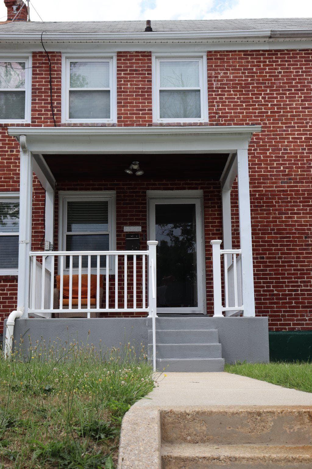 1328 Cedarcroft Rd, Baltimore, MD 21239-2001, United States - Photo 1