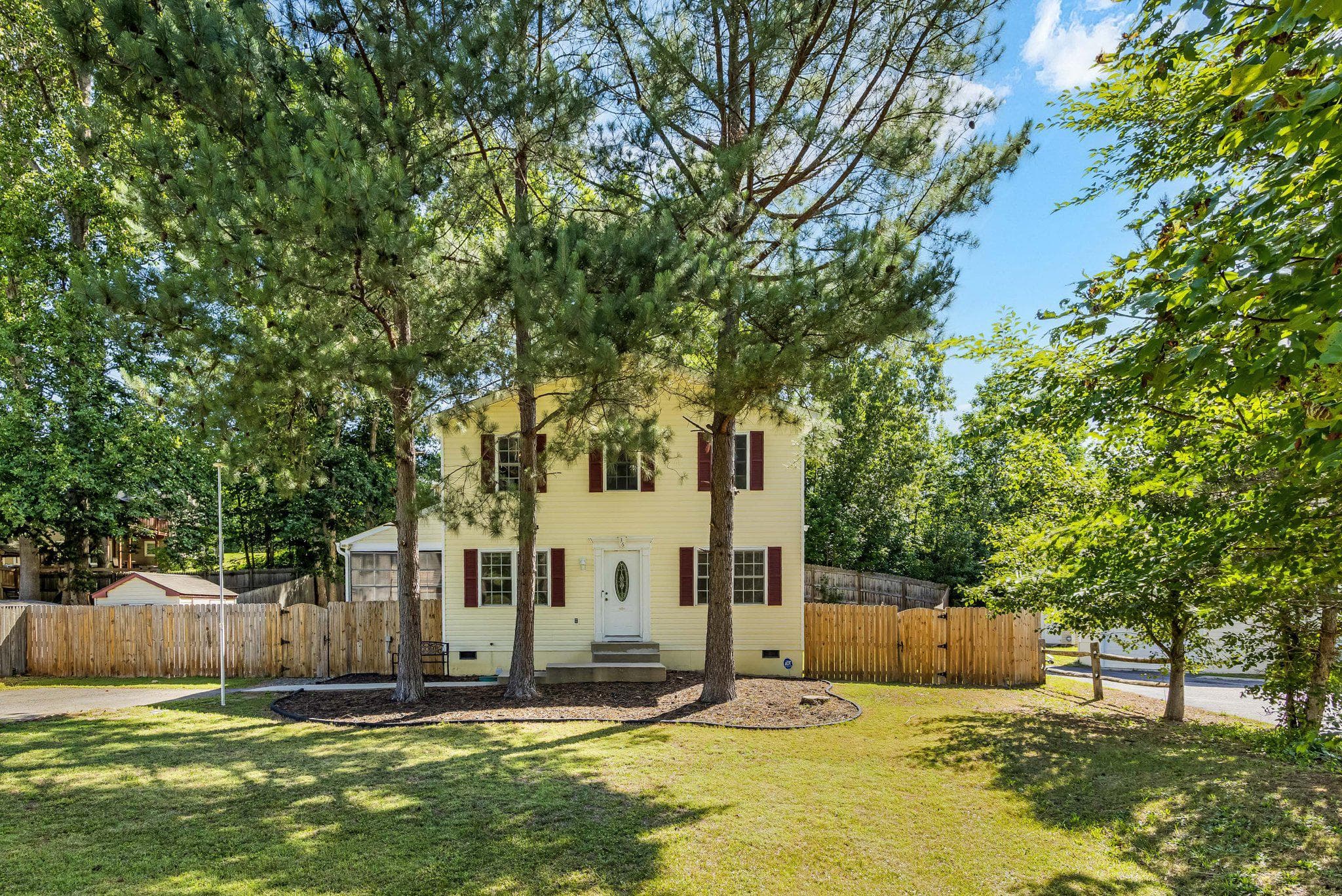 36 Plumosa Dr, Fredericksburg, VA 22405-2130, United States