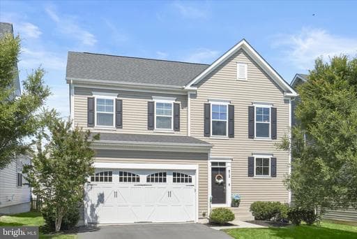 812 PENCOAST DRIVE - Photo 1