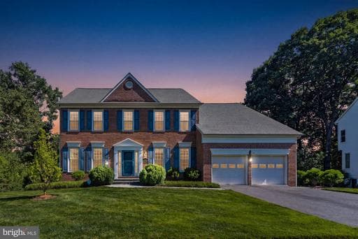 4909 FOX CREEK COURT - Photo 1