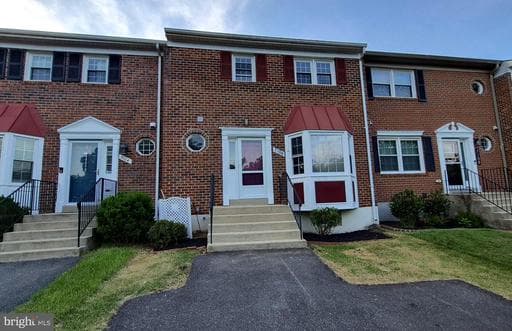 7106 SNUG HARBOR COURT