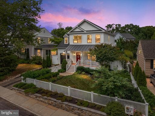 114 SPA VIEW AVENUE - Photo 1