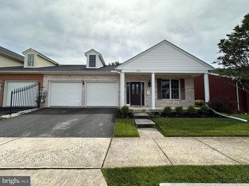 1846 MERIDIAN DRIVE - Photo 1