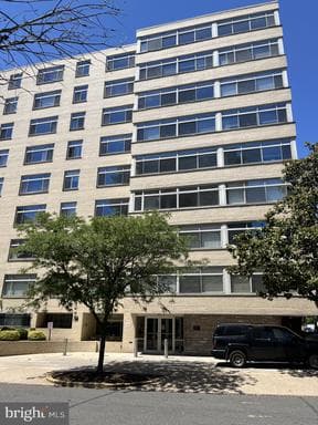 2401 H STREET 807 - Photo 1