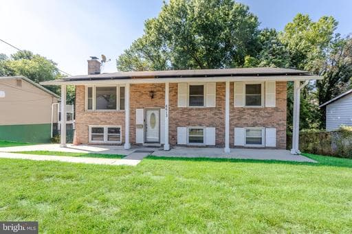 6613 CALMOS STREET - Photo 1
