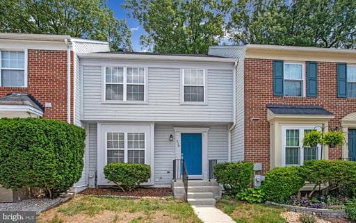 714 LIONS GATE LANE - Photo 1