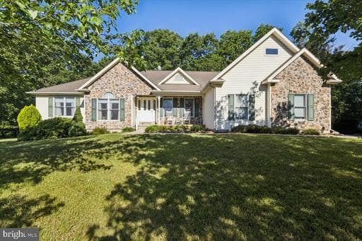 14 SURREY - Photo 1