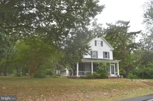 2 BELLEVUE AVENUE - Photo 1