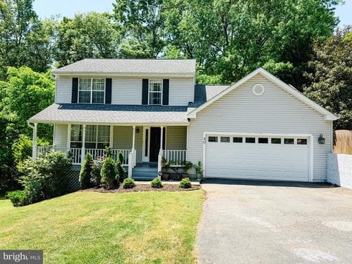 40 Rocky DR STAFFORD VA 22554