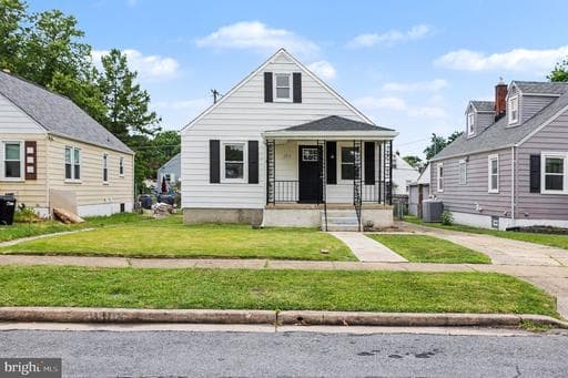2513 Canterbury Rd, Parkville, MD 21234-7006, United States - Photo 1