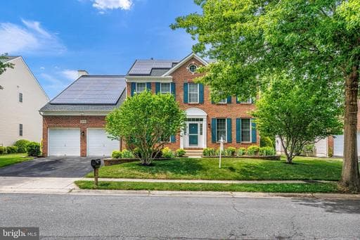 2416 Valley Brook Ln, Gambrills, MD 21054-1654, United States - Photo 1