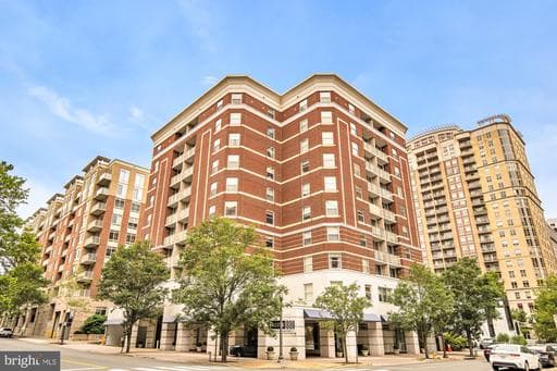 880 N POLLARD STREET 801