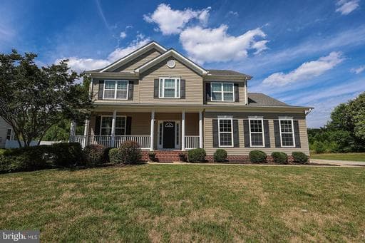 20801 MIDDLEGATE DRIVE - Photo 1
