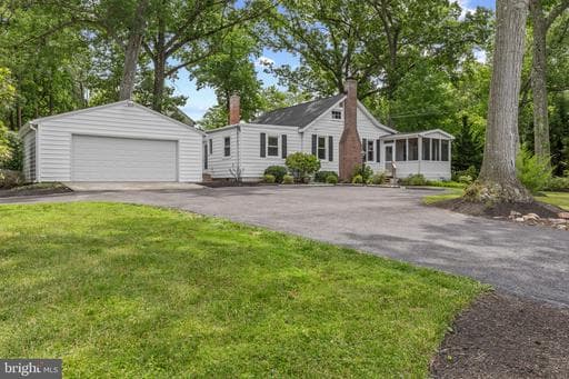 13777 NOTLEY ROAD - Photo 1