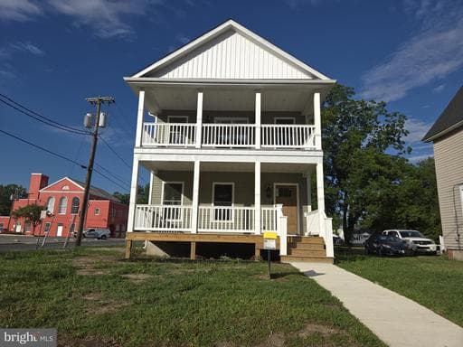 412 Market St, Pocomoke City, MD 21851-1138, United States - Photo 1