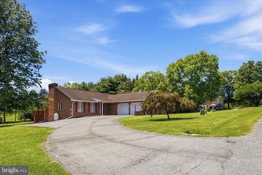 10208 MAR ROCK DRIVE - Photo 1