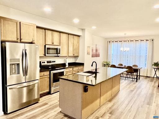 2209 SWALLOWTAIL LN,CHARLOTTESVILLE,VA,22902,ALBEMARLE