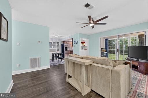 12103 GREEN LEDGE COURT 101