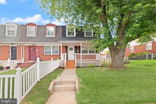 7 BLADEN ROAD - Photo 1